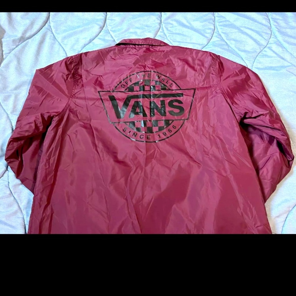 VANS / OFF THE WALL Burgundy fleece Windbreaker Jacket.
